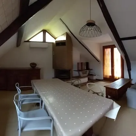 Ferme Oustalet Apartment *